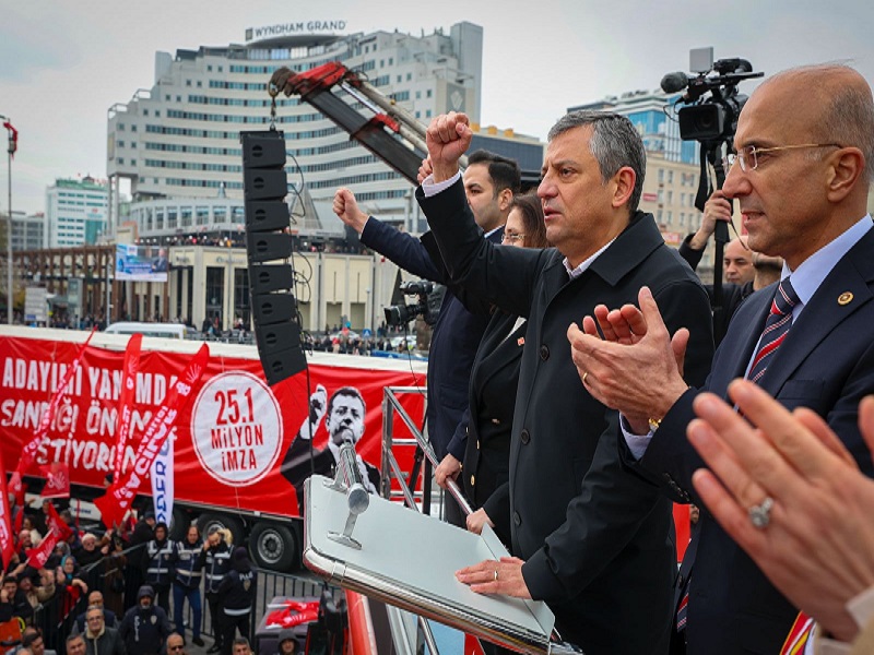 CHP Lideri Özgür Özel: “Biz Vergiyi Tavana, Refahı Tababna Yayacağız”